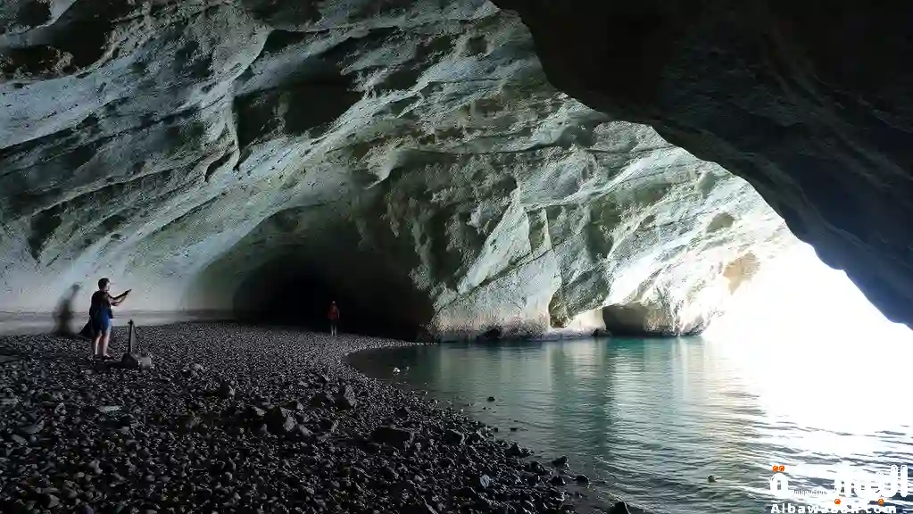 كم سنة نام أهل الكهف