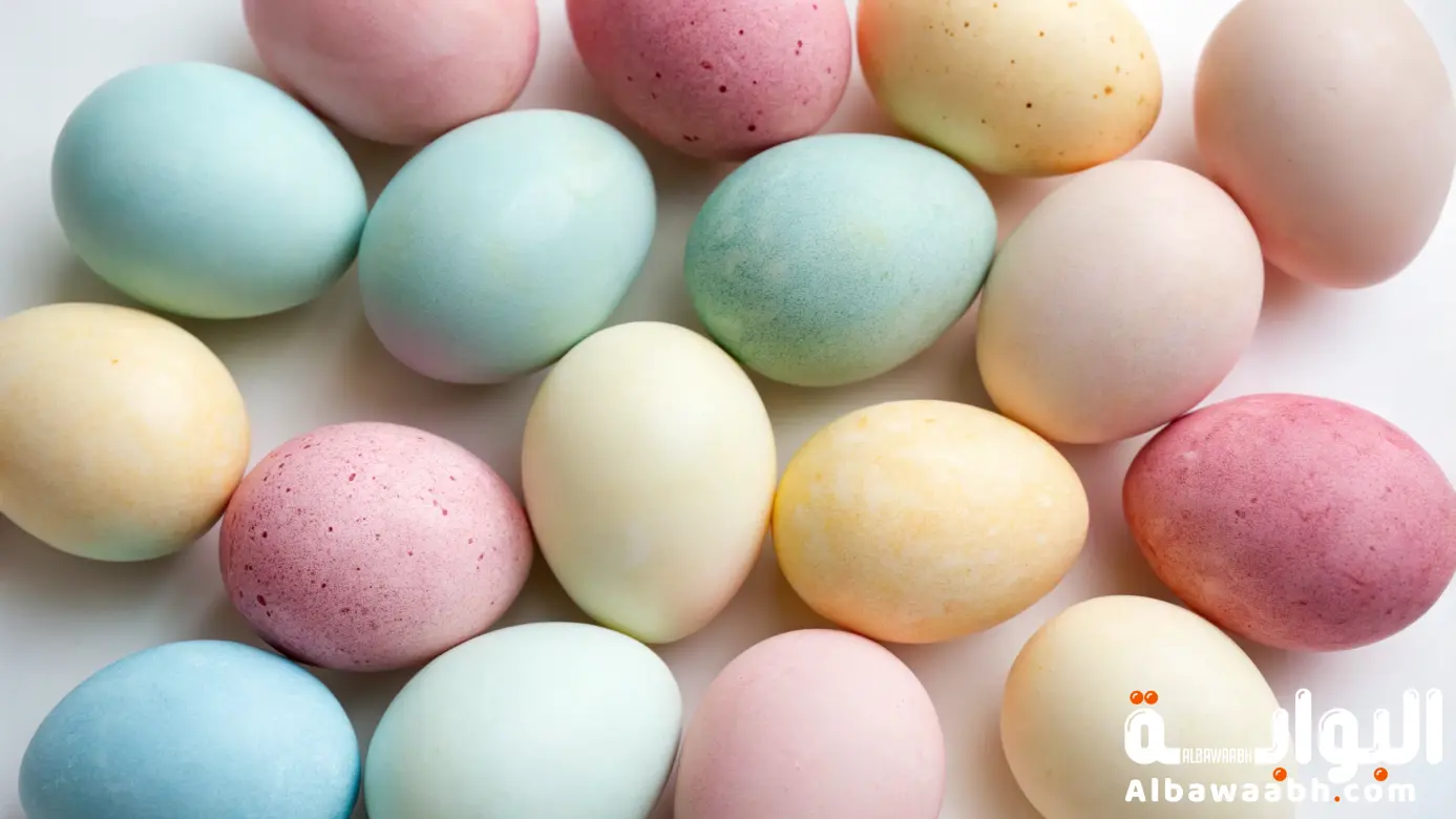 تلوين البيض بألوان طبيعية