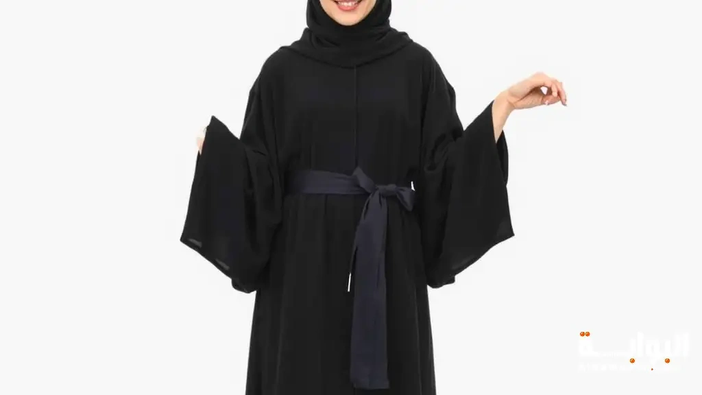 طريقة غسل العبايات السوداء بدون تلف