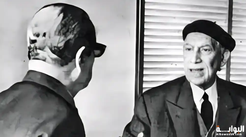 حكم توفيق الحكيم عن المسرح والثقافة